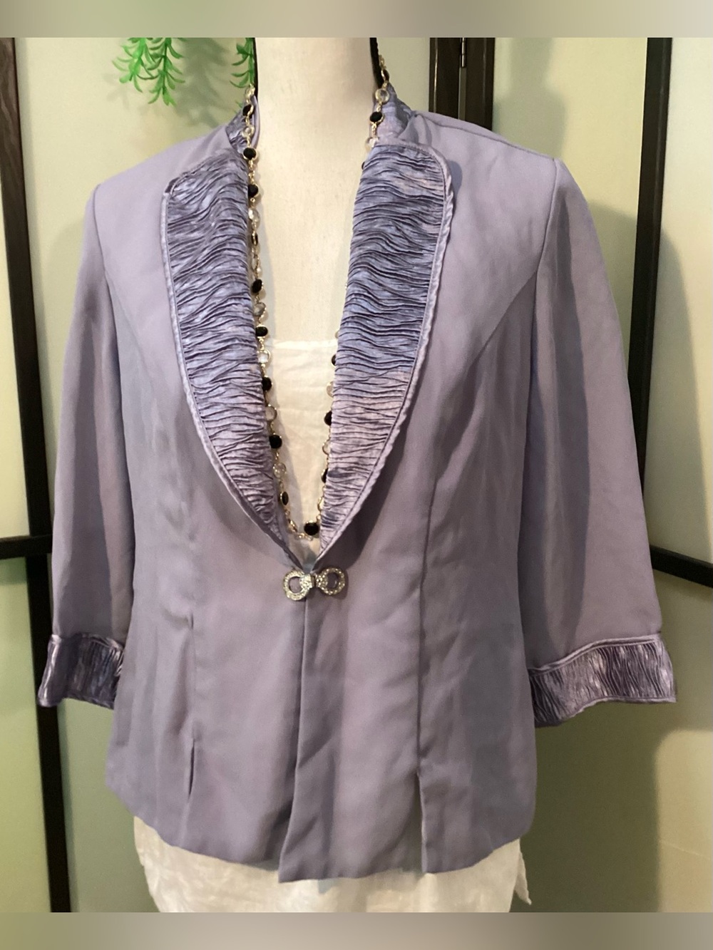 Dana Key lavender elegant blazer 3/4 sleeves. Size 10